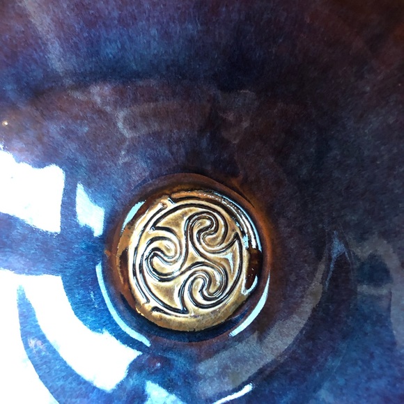 Handmade Irish Pottery Bowl - Picture 5 of 6